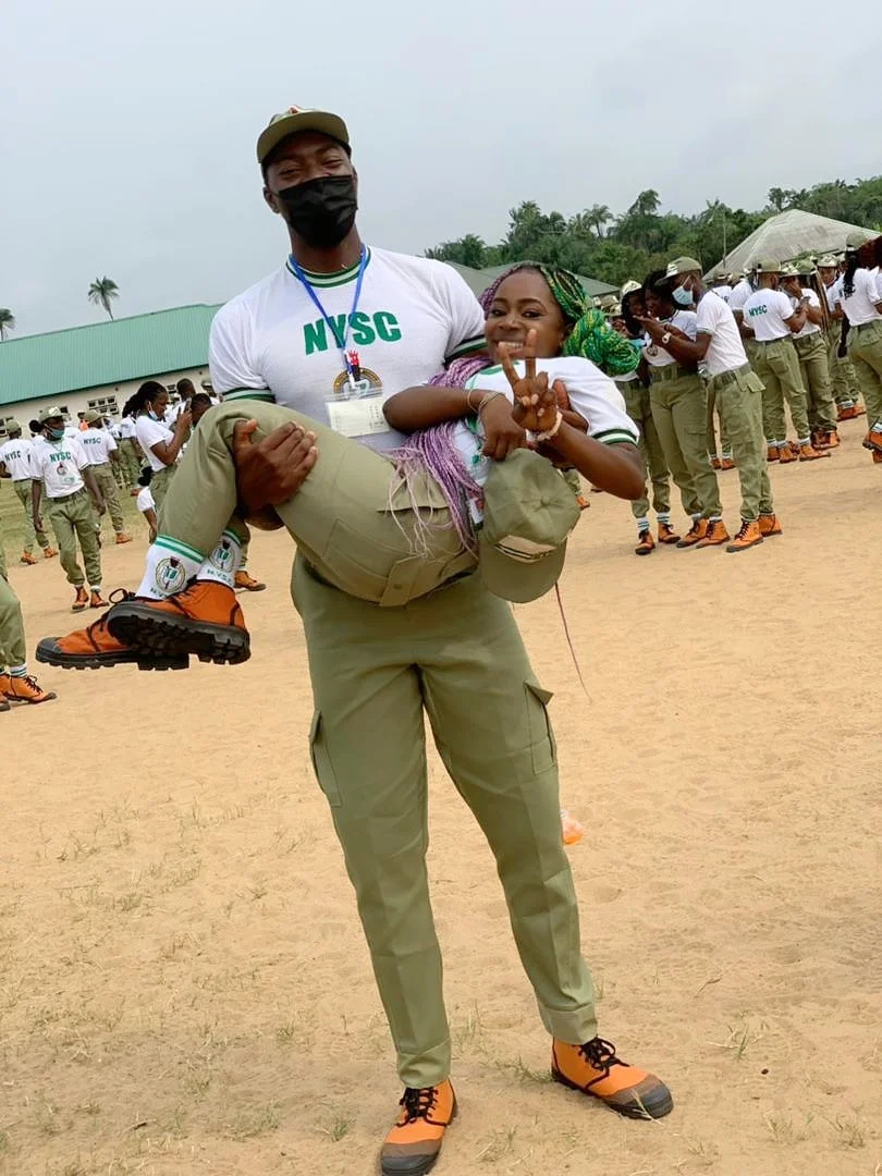 Tallest corper falls in love with shortest corp member after meeting at NYSC camp - tallest shortest corp member5