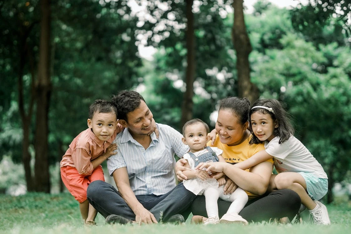 Strengthening Family Bonds: Strategies for Closer Connections