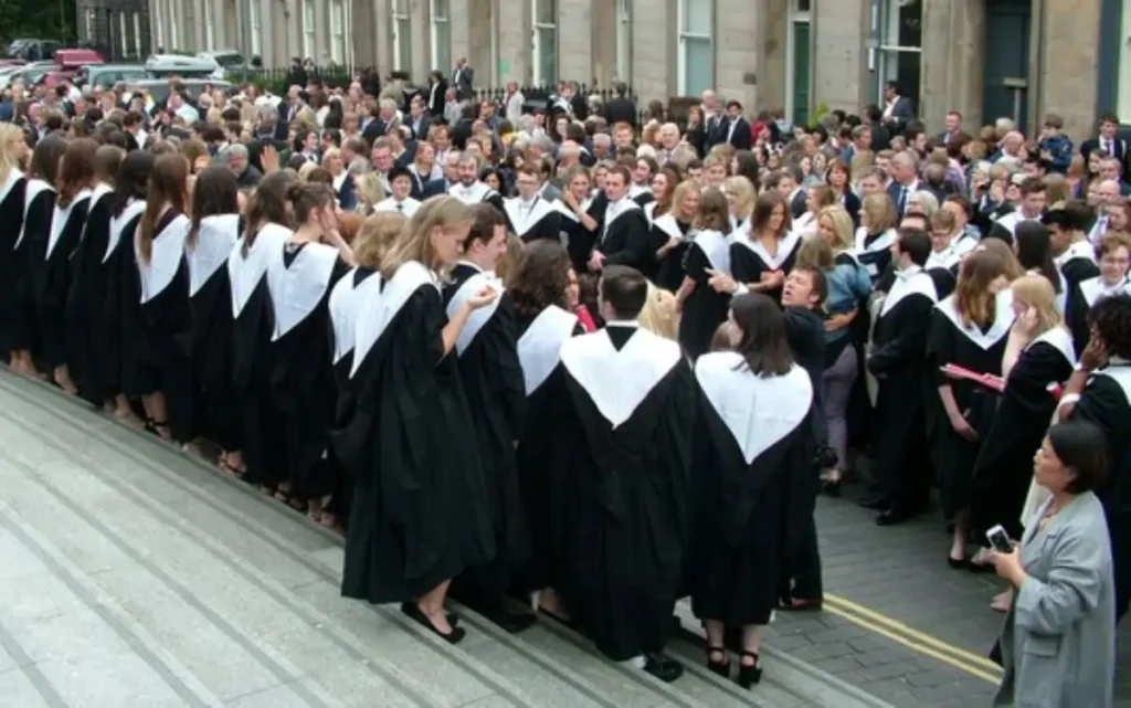 Apply for Galway Scholarships
